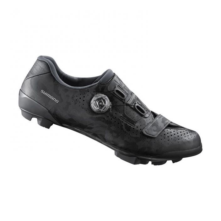 Ajokenka RX800 Musta Super stiff and lightweight carbon composite sole. System engineered with SPD pedals for maximum