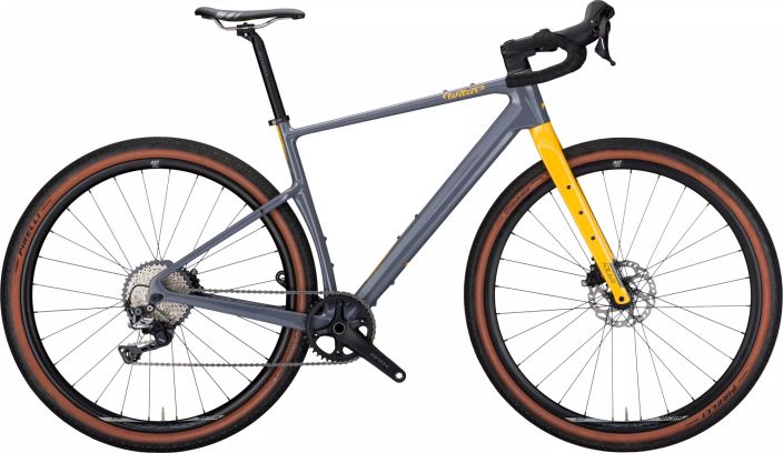 Wilier Adlar Rival XPLR 1x12 L Runko: Adlar – Carbon Monocoque NHU-MOD Etuhaarukka: Adlar – Carbon Monocoque NHU-MOD