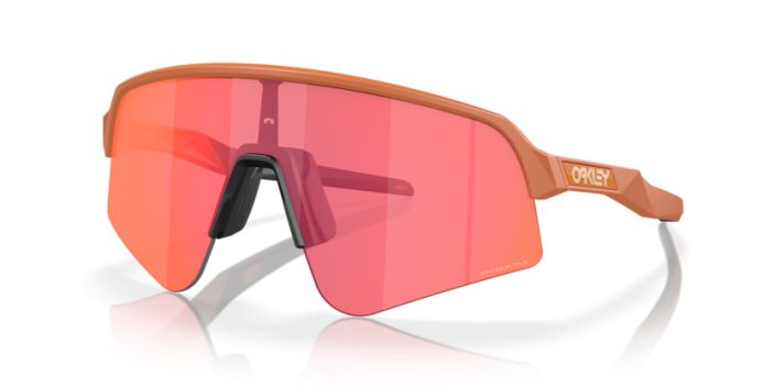 Oakley Sutro Lite Sweep Matte Ginger Prizm Trail Torch Sutro Lite Sweep blends the sweep lens shape first made popular by