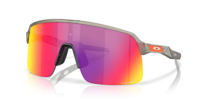 Oakley Sutro Lite Matte Grey Ink Prizm Road Connecting the past with the future, the Origins Collection draws inspiration