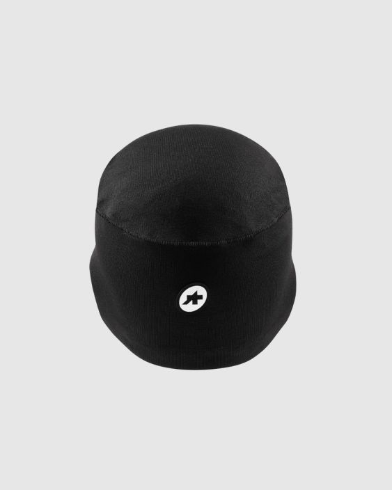 Hattu Assos Winter Cap II An insulating cycling skull cap with double-knit layers of circular seamless for warmth and