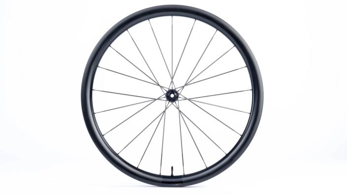 Kiekkopari BMC CG 39 SL Carbon XDR Valmistaja: BMC Vanteen materiaali: Hiilikuitu Koko: 622 Korkeus: 39mm (sisaleveys 25mm) Kiekkopari BMC CG 39 SL Carbon XDR Valmistaja: BMC Vanteen materiaali: Hiilikuitu Koko: 622 Korkeus: 39mm (sisaleveys 25mm)