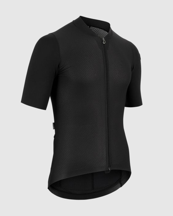 Ajopaita Assos Mille GT Jersey S11 Musta Our lightest and most breathable MILLE GT jersey, is engineered for long rides in